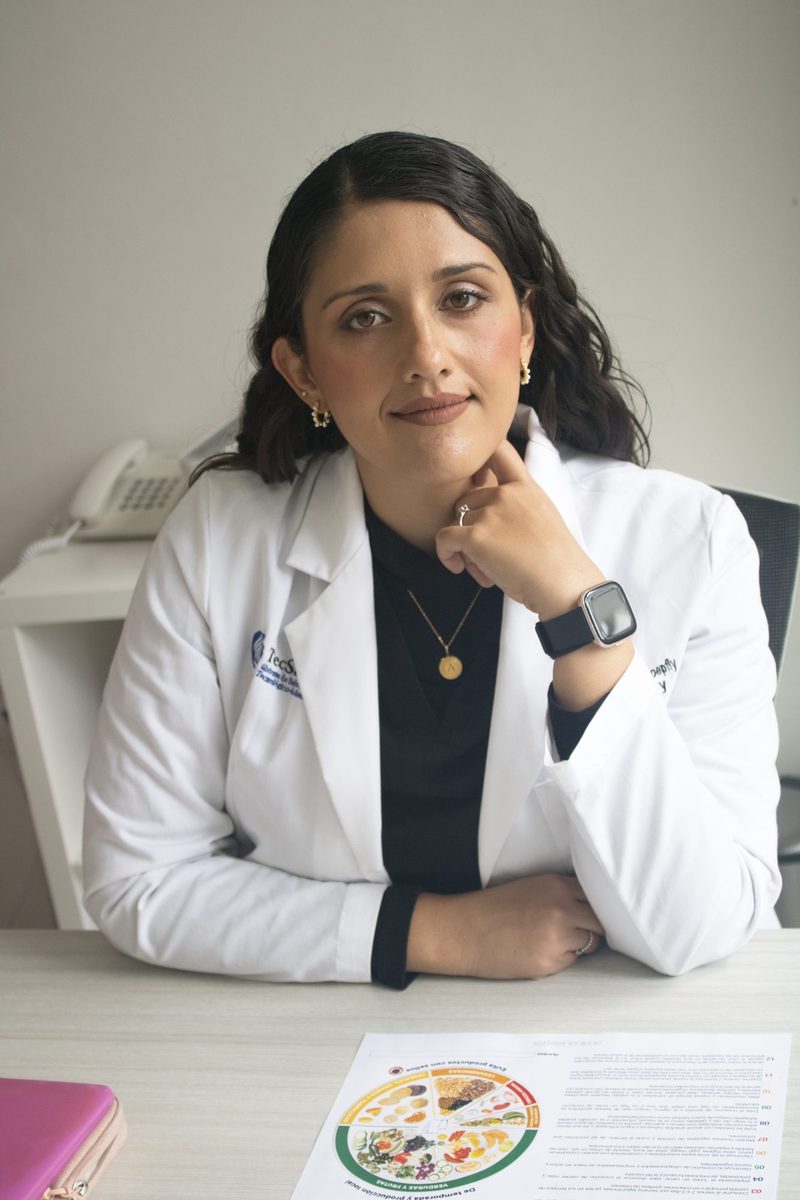 Mtra. Ana Paula Morfín Kroepfly, nutrióloga clínica especializada en Guadalajara