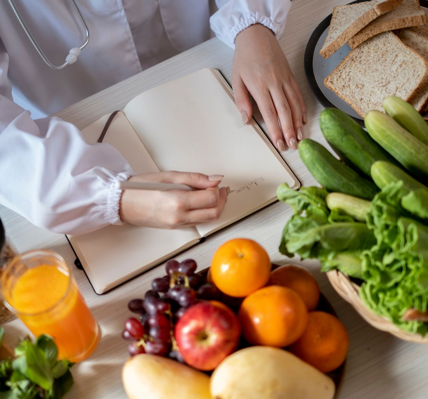 Evaluación dietética de hábitos de alimentación en consulta nutricional